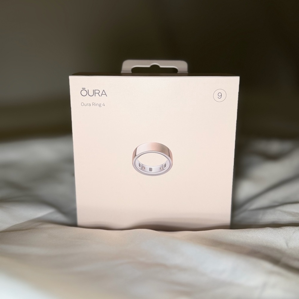 Oura Ring Gen 4 in Rose Gold Titanium